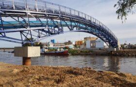 Puente curvo Reconquista 1 Internet